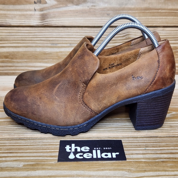BOC by Born Womens 9.5M Carla Brown Distressed Leather Slip On Heeled Booties - Picture 3 of 9